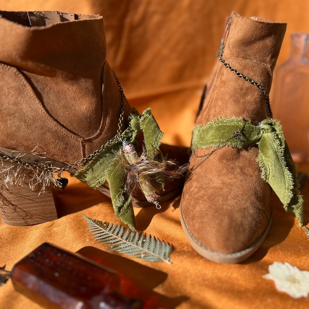 Brown Suede Ankle Boots with Green Accents